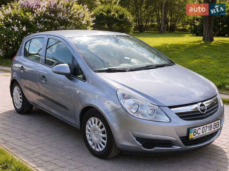 Хэтчбек Opel Corsa 2007 в Львове