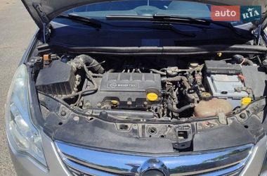 Хэтчбек Opel Corsa 2013 в Черноморске