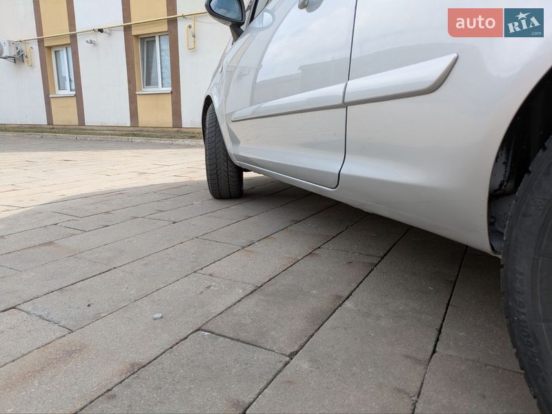 Хэтчбек Opel Corsa 2006 в Барышевке фото 9 Хэтчбек Opel Corsa 2006 в Барышевке