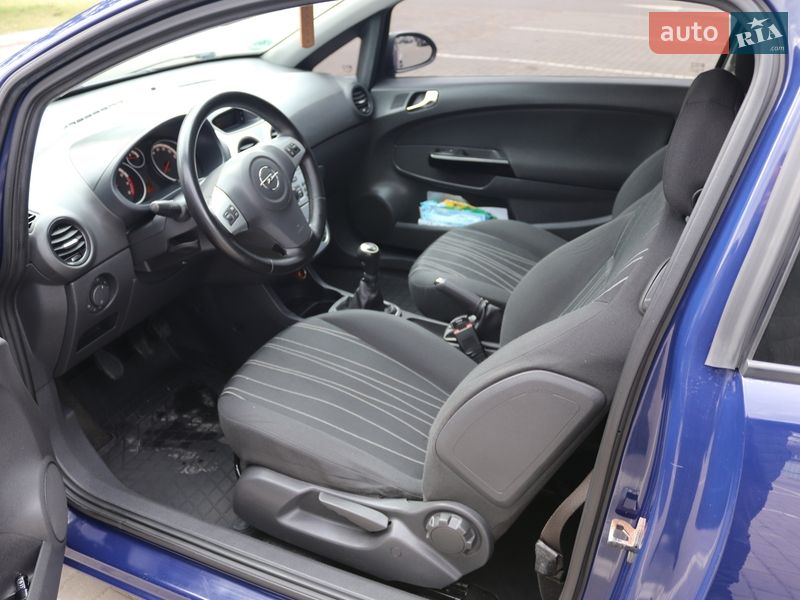 Хэтчбек Opel Corsa 2009 в Луцке фото 19 Хэтчбек Opel Corsa 2009 в Луцке