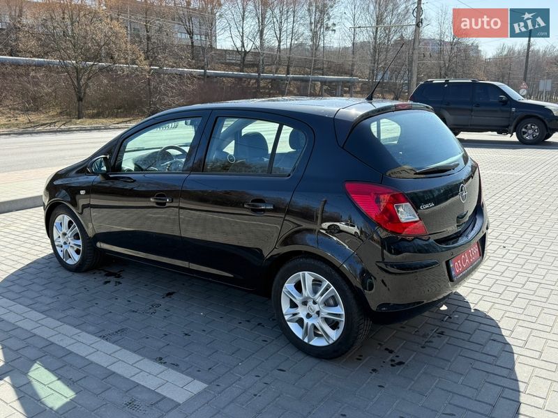 Хэтчбек Opel Corsa 2008 в Луцке фото 6 Хэтчбек Opel Corsa 2008 в Луцке