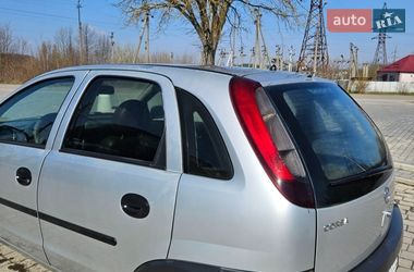 Хетчбек Opel Corsa 2002 в Тернополі