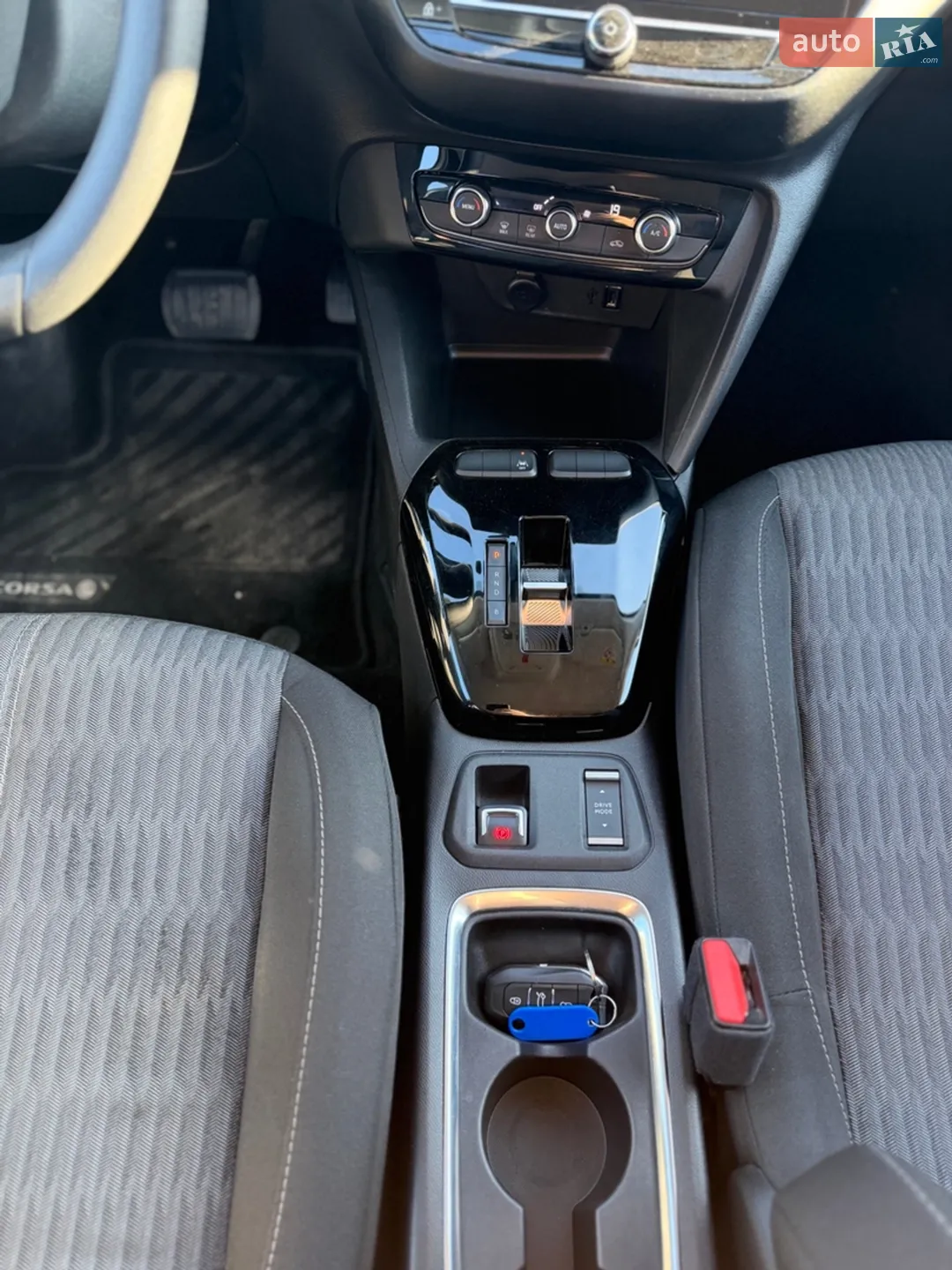 2022 Opel Corsa - мініатюра 17