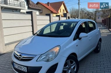 Хэтчбек Opel Corsa 2011 в Ивано-Франковске