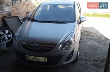 Хэтчбек Opel Corsa 2013 в Млинове