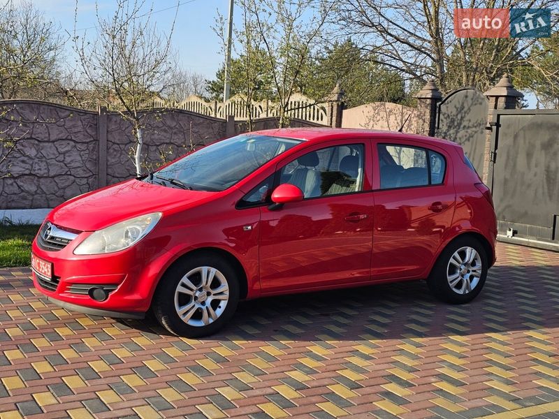 Хетчбек Opel Corsa 2009 в Луцьку