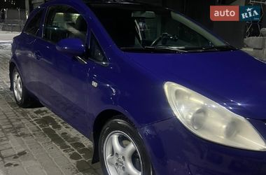 Хэтчбек Opel Corsa 2008 в Львове