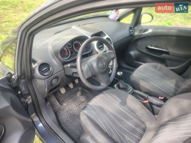 Хэтчбек Opel Corsa 2007 в Теребовле