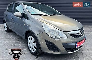 Хетчбек Opel Corsa 2011 в Кам'янському