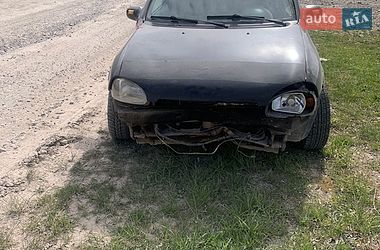 Хэтчбек Opel Corsa 1999 в Каменец-Подольском