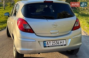 Хэтчбек Opel Corsa 2008 в Львове