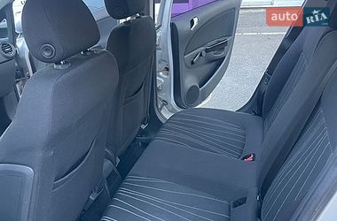 Хэтчбек Opel Corsa 2009 в Черкассах