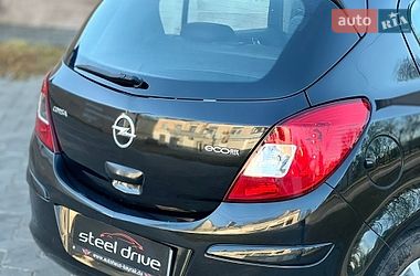 Хэтчбек Opel Corsa 2012 в Николаеве