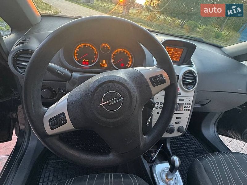 Хэтчбек Opel Corsa 2007 в Здолбунове