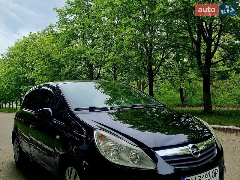 Хэтчбек Opel Corsa 2007 в Харькове