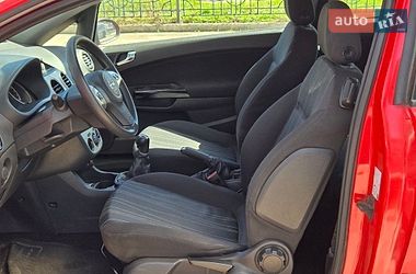 Хэтчбек Opel Corsa 2006 в Киеве