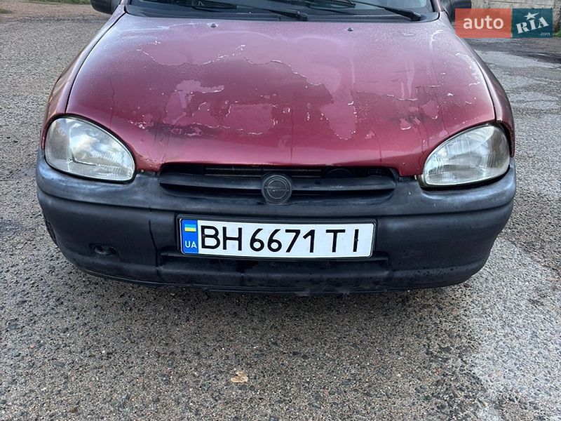 Хэтчбек Opel Corsa 1996 в Одессе