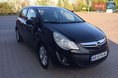 Хэтчбек Opel Corsa 2012 в Немирове