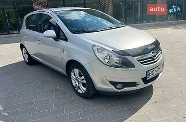 Хэтчбек Opel Corsa 2010 в Тернополе