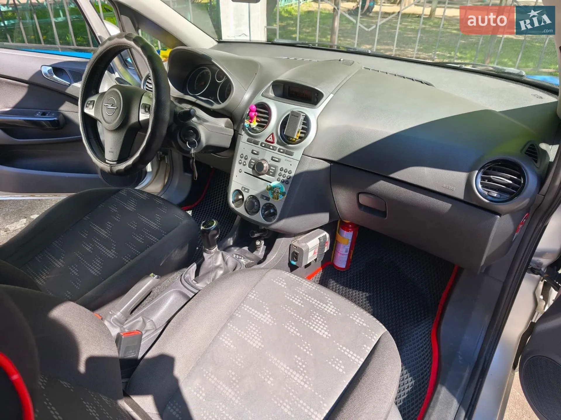 2011 Opel Corsa - мініатюра 15