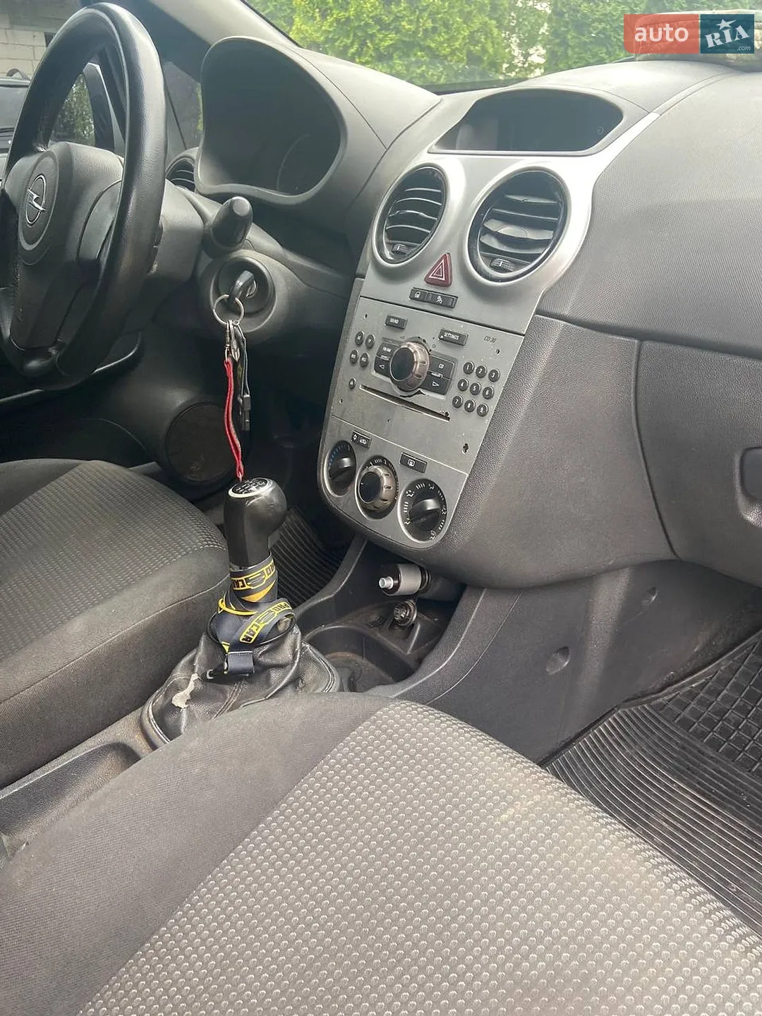 2011 Opel Corsa - мініатюра 8
