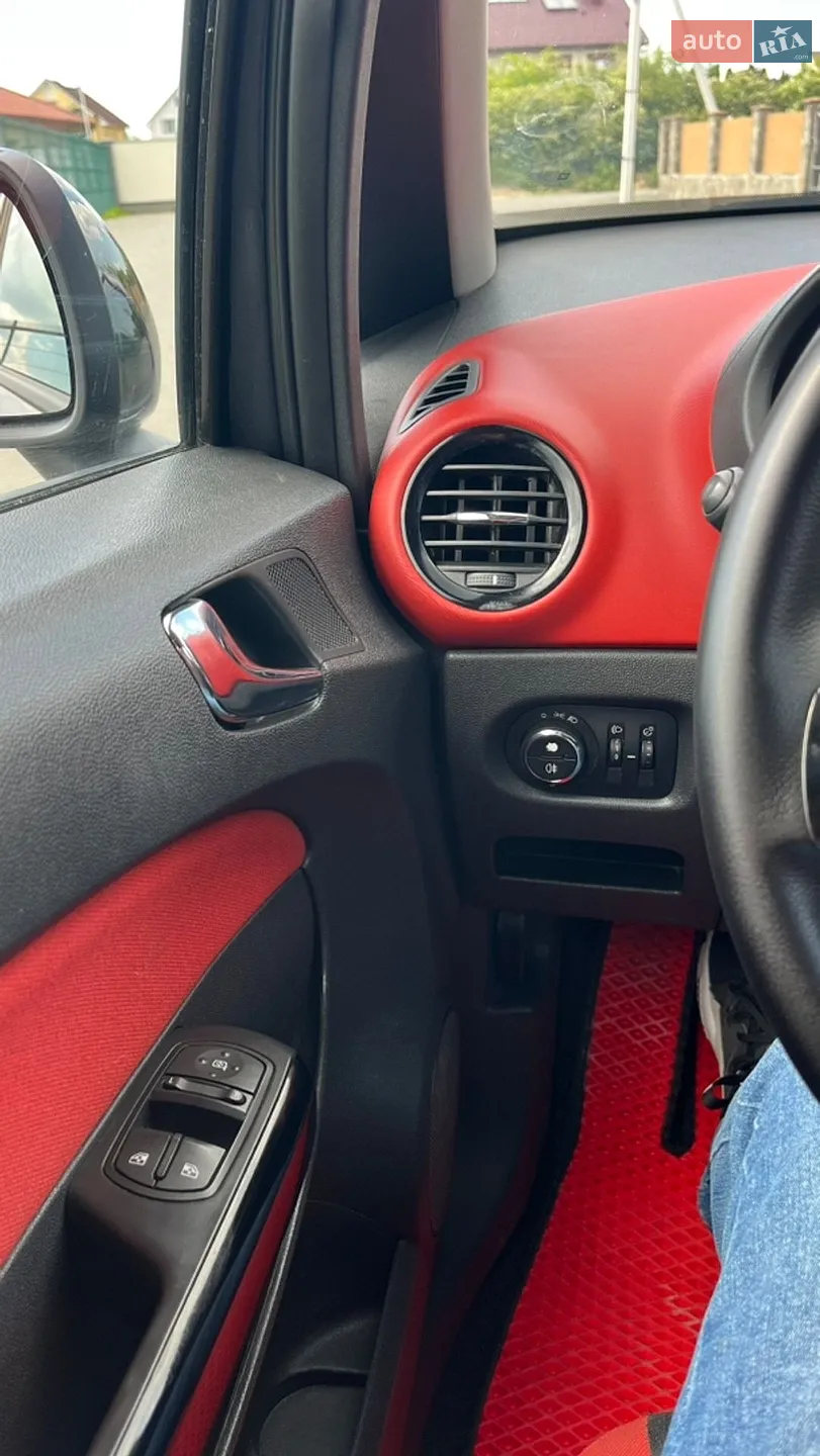 2010 Opel Corsa - мініатюра 46