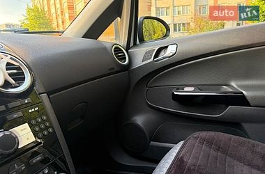 Хэтчбек Opel Corsa 2013 в Сумах