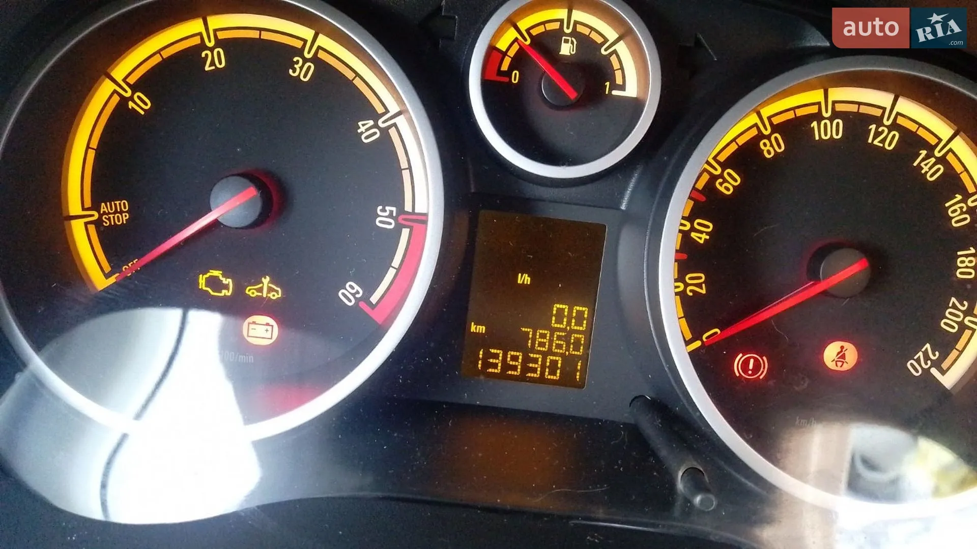 2010 Opel Corsa - мініатюра 11