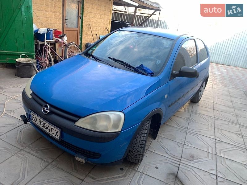 Хэтчбек Opel Corsa 2002 в Белогорье