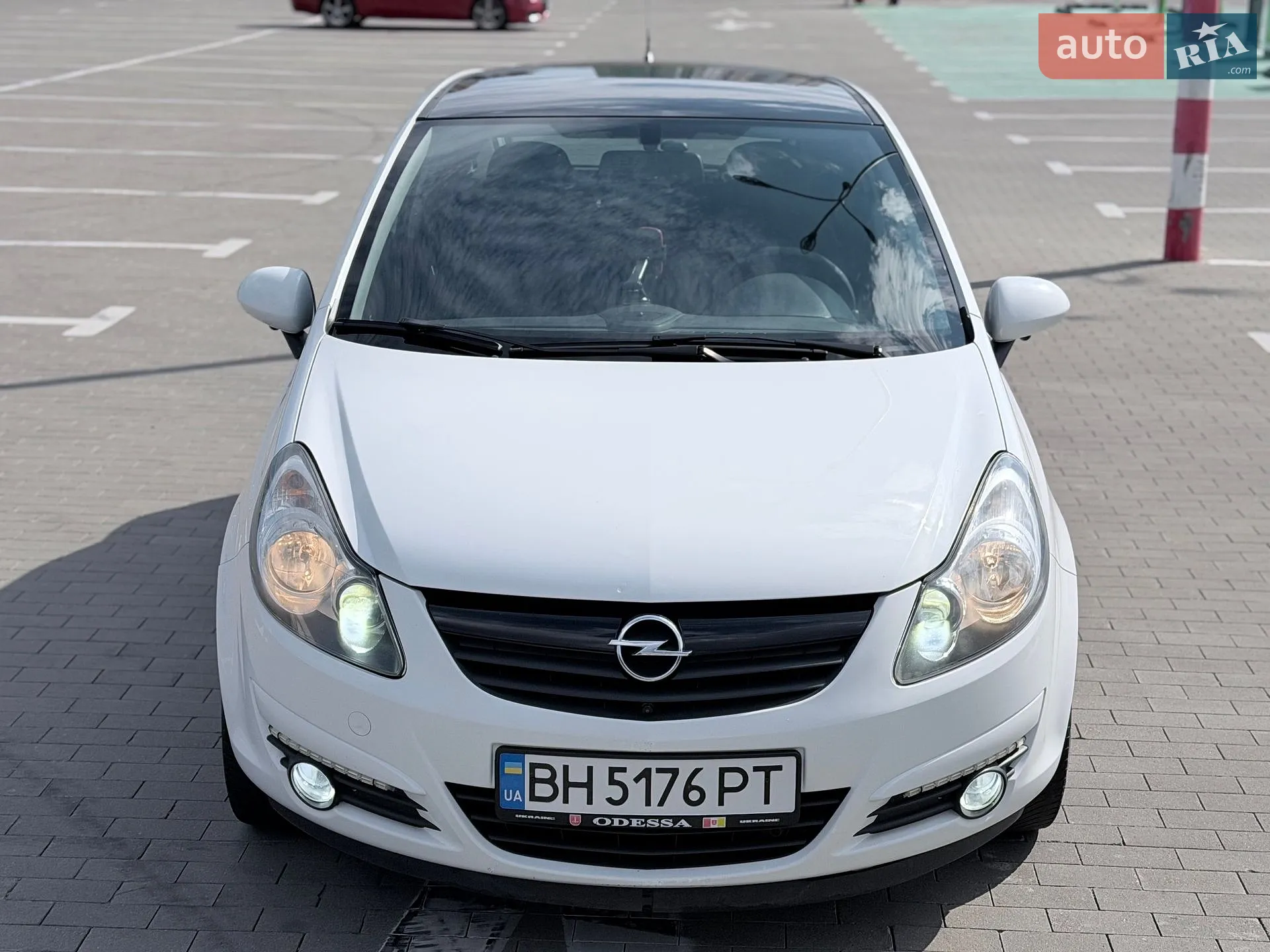 2010 Opel Corsa - мініатюра 10