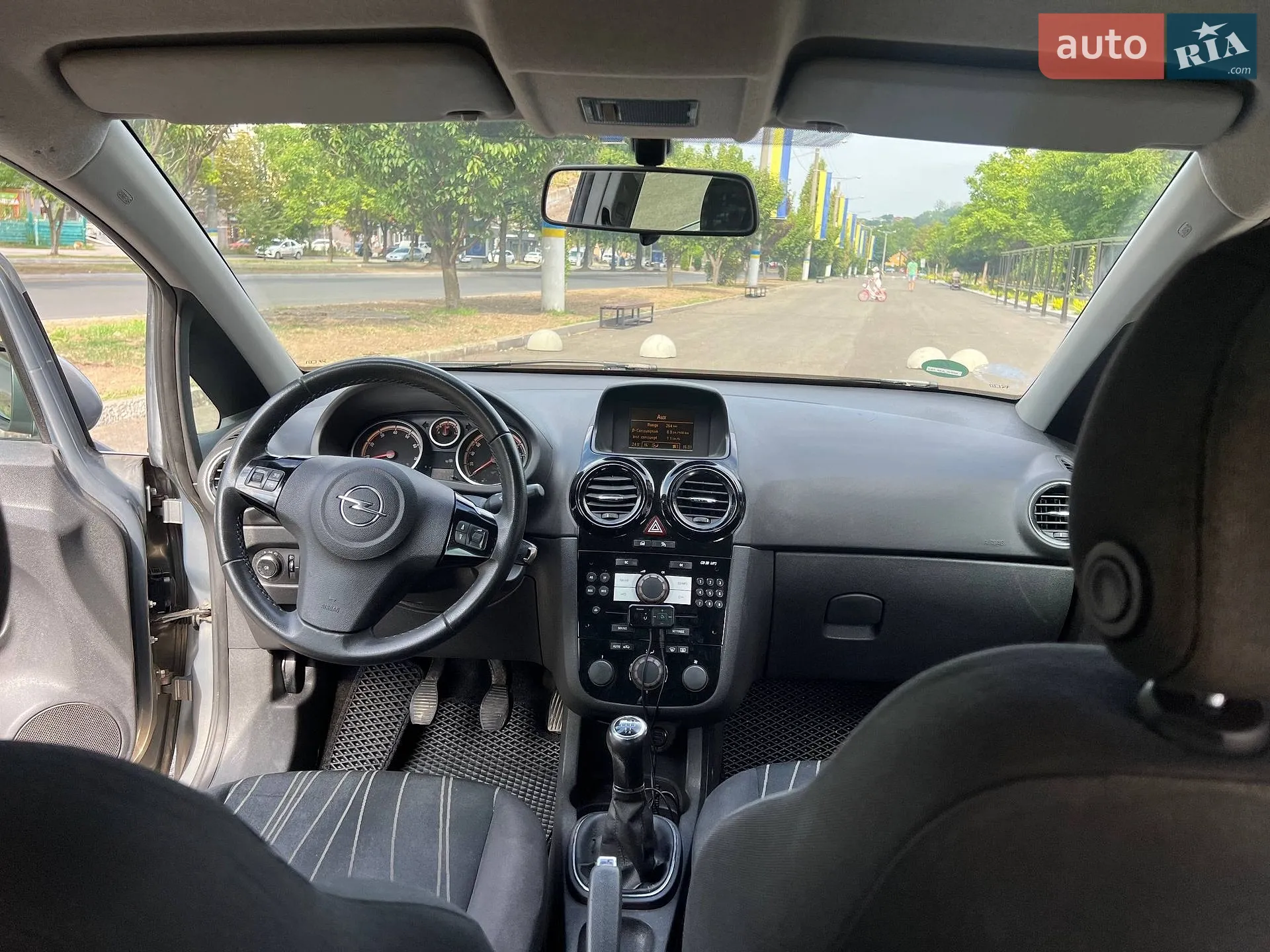 2010 Opel Corsa - мініатюра 4