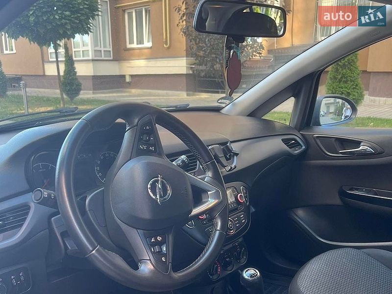 Хэтчбек Opel Corsa 2017 в Львове