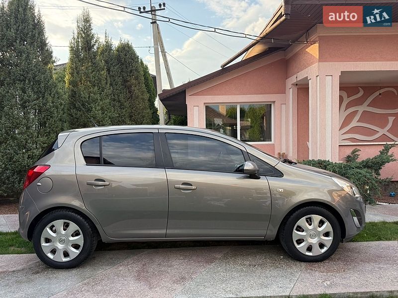 Хэтчбек Opel Corsa 2011 в Черновцах фото 9 Хэтчбек Opel Corsa 2011 в Черновцах