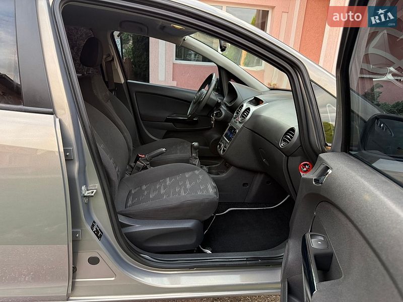 Хэтчбек Opel Corsa 2011 в Черновцах фото 14 Хэтчбек Opel Corsa 2011 в Черновцах