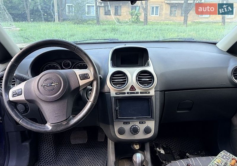 Хетчбек Opel Corsa 2008 в Кривому Розі
