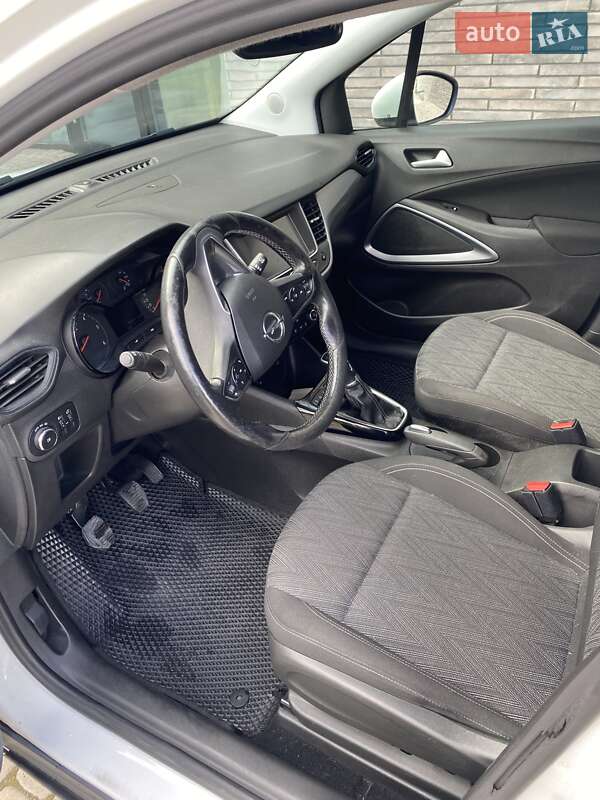 Позашляховик / Кросовер Opel Crossland X 2017 в Івано-Франківську фото 9 Позашляховик / Кросовер Opel Crossland X 2017 в Івано-Франківську