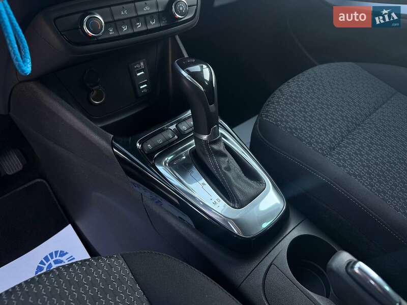 Внедорожник / Кроссовер Opel Crossland X 2019 в Киеве