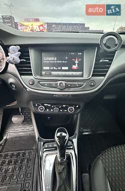 Внедорожник / Кроссовер Opel Crossland X 2019 в 