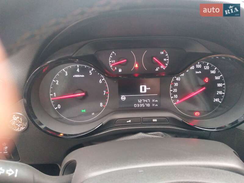 Внедорожник / Кроссовер Opel Crossland X 2017 в Коростене фото 4 Внедорожник / Кроссовер Opel Crossland X 2017 в Коростене