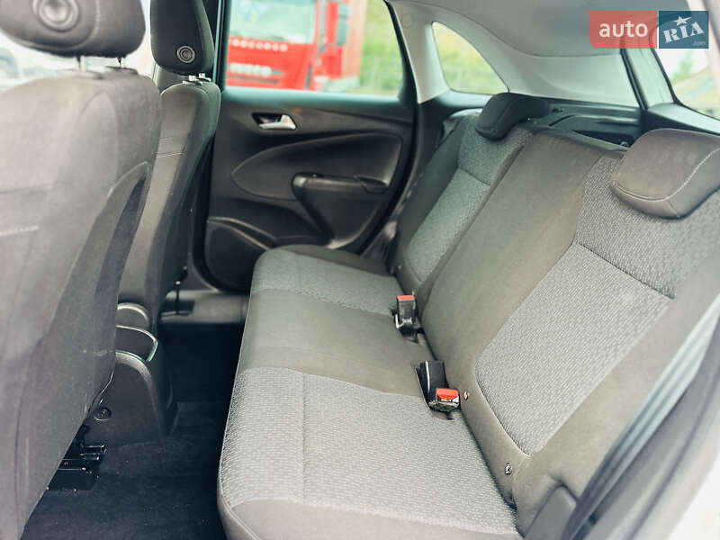 Позашляховик / Кросовер Opel Crossland X 2020 в Іршаві