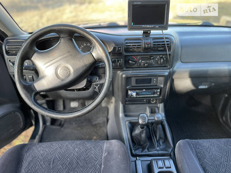 Внедорожник / Кроссовер Opel Frontera 2002 в Ровно фото 23 Внедорожник / Кроссовер Opel Frontera 2002 в Ровно