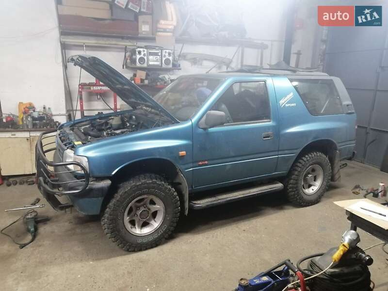 Внедорожник / Кроссовер Opel Frontera 1993 в Херсоне