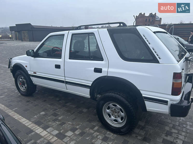 Внедорожник / Кроссовер Opel Frontera 1998 в Новоукраинке