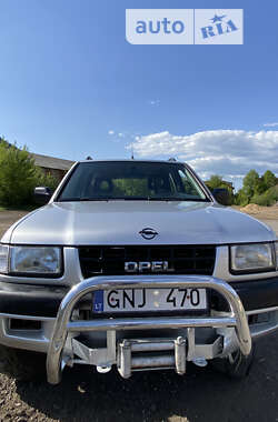 Позашляховик / Кросовер Opel Frontera 2000 в Міжгір'ї
