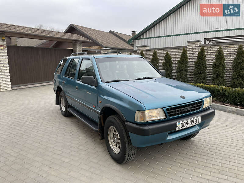 Позашляховик / Кросовер Opel Frontera 1992 в Могилів-Подільському