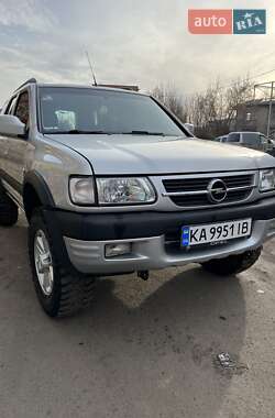 Внедорожник / Кроссовер Opel Frontera 2003 в 