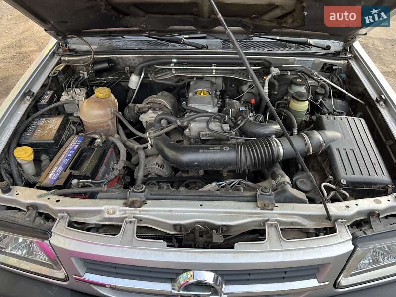 Внедорожник / Кроссовер Opel Frontera 2003 в Ахтырке