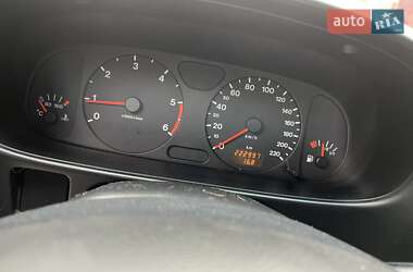 Внедорожник / Кроссовер Opel Frontera 2003 в 