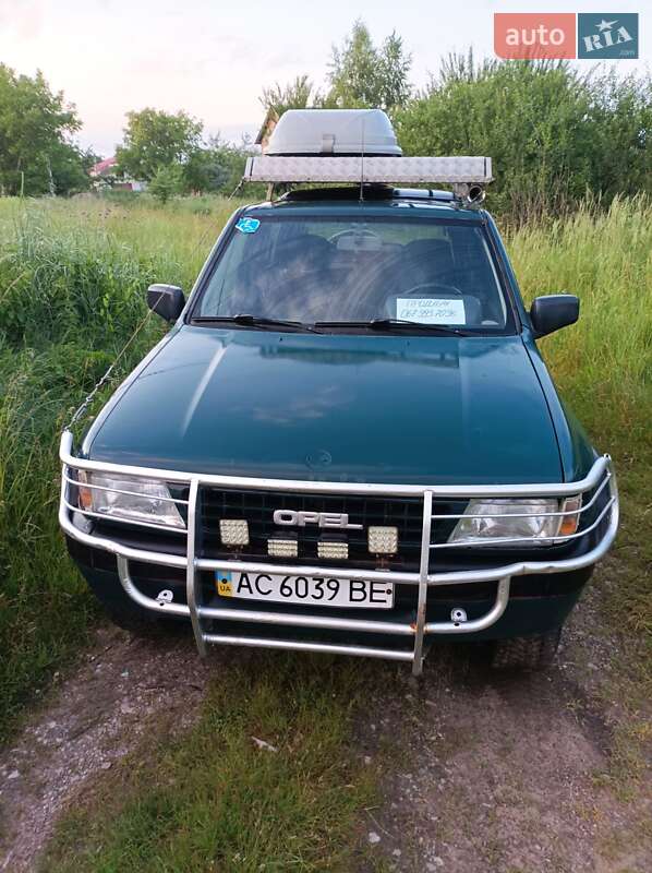 Внедорожник / Кроссовер Opel Frontera 1993 в 