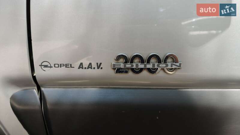 Позашляховик / Кросовер Opel Frontera 2001 в Одесі